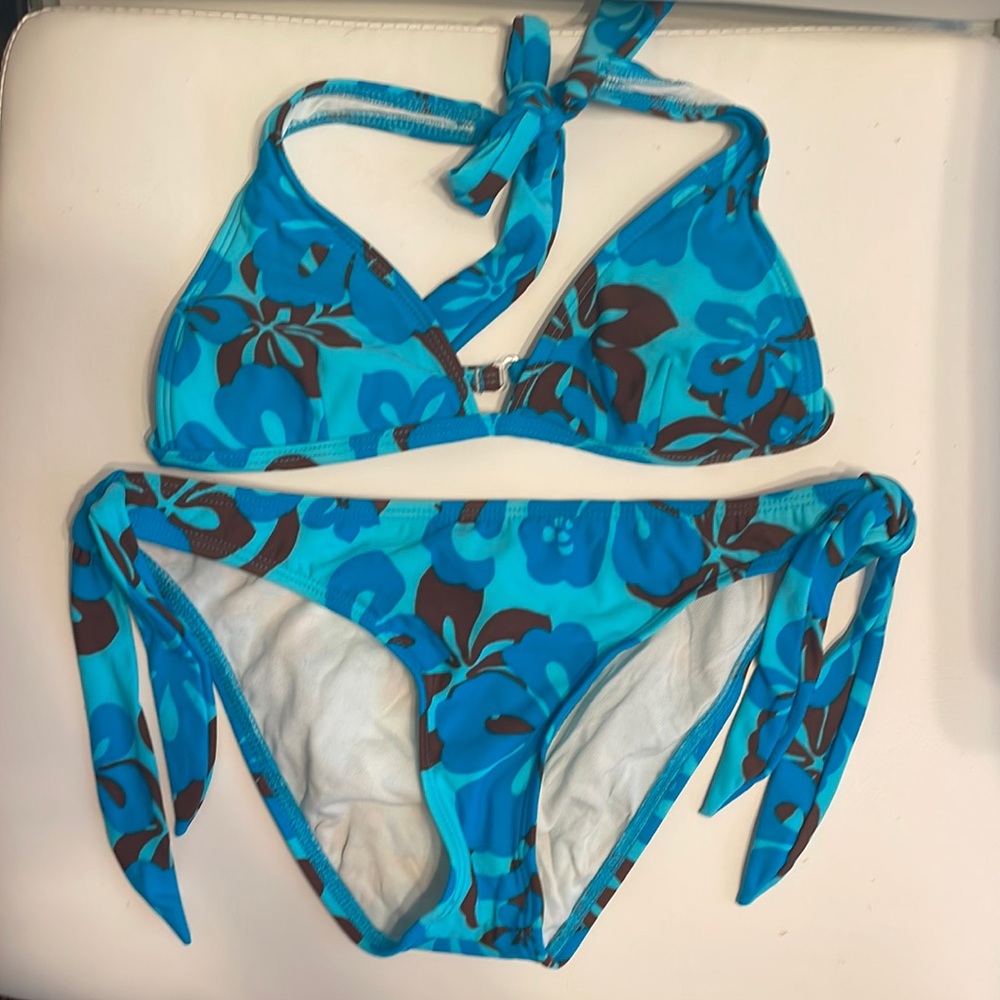 Lips Like Lullabies Bikini Set